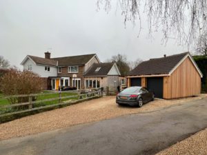2 bay garage in Great Dunmow